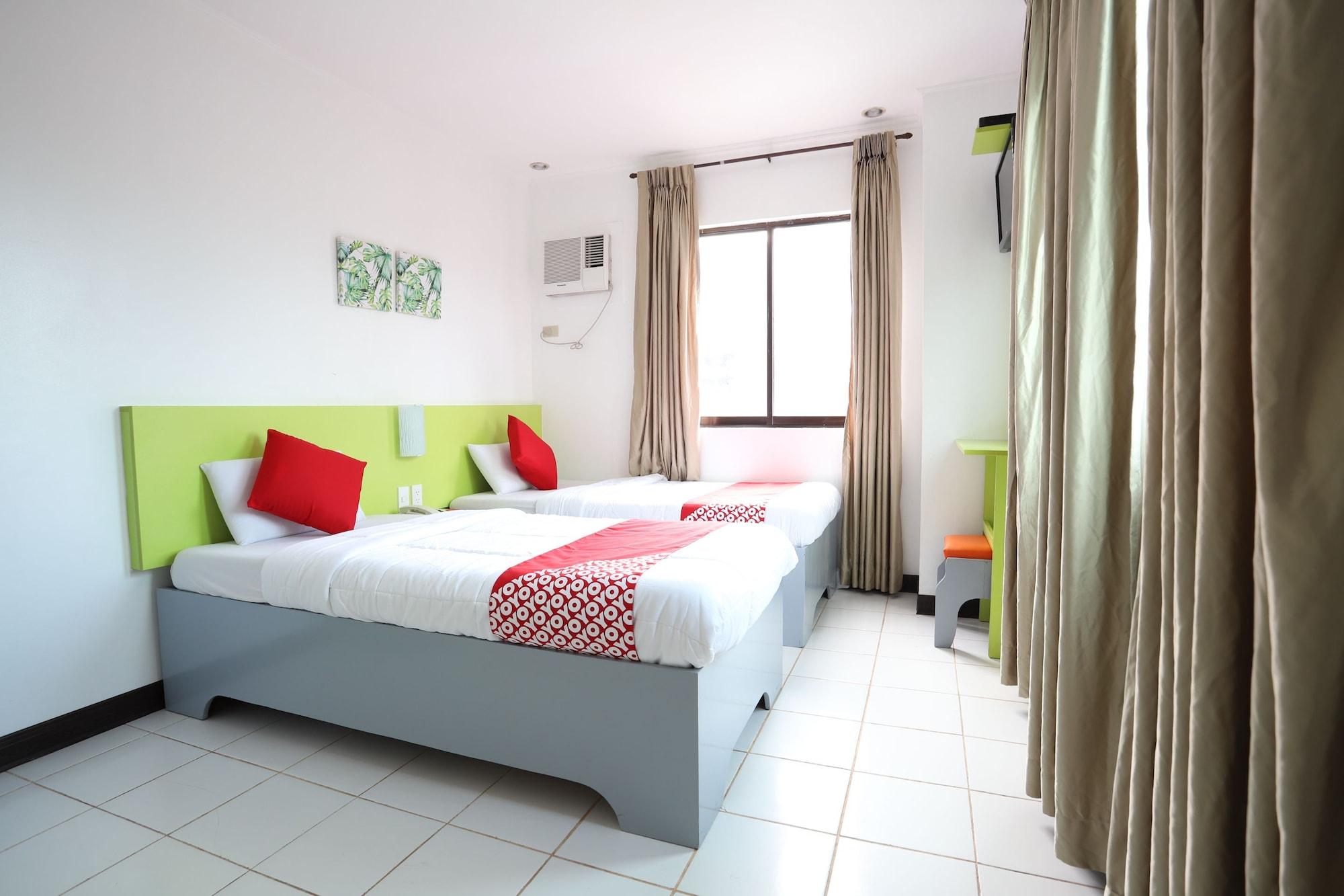 Oyo 210 Apple Tree Suites Cebu Eksteriør bilde