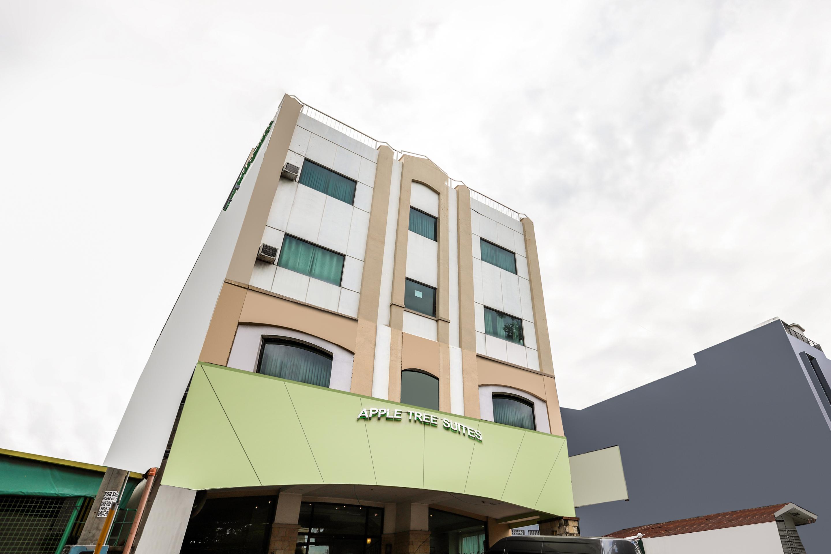 Oyo 210 Apple Tree Suites Cebu Eksteriør bilde