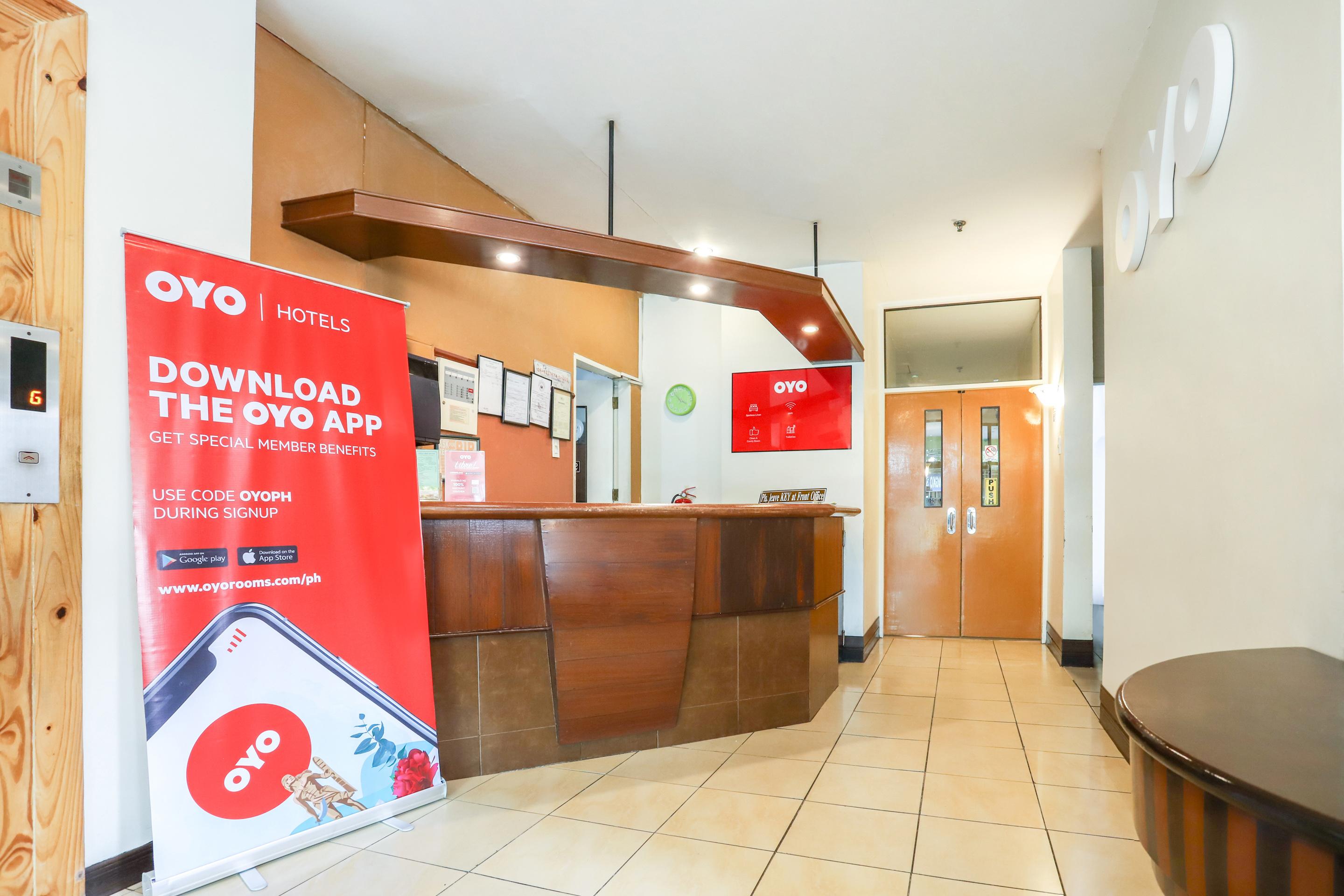 Oyo 210 Apple Tree Suites Cebu Eksteriør bilde