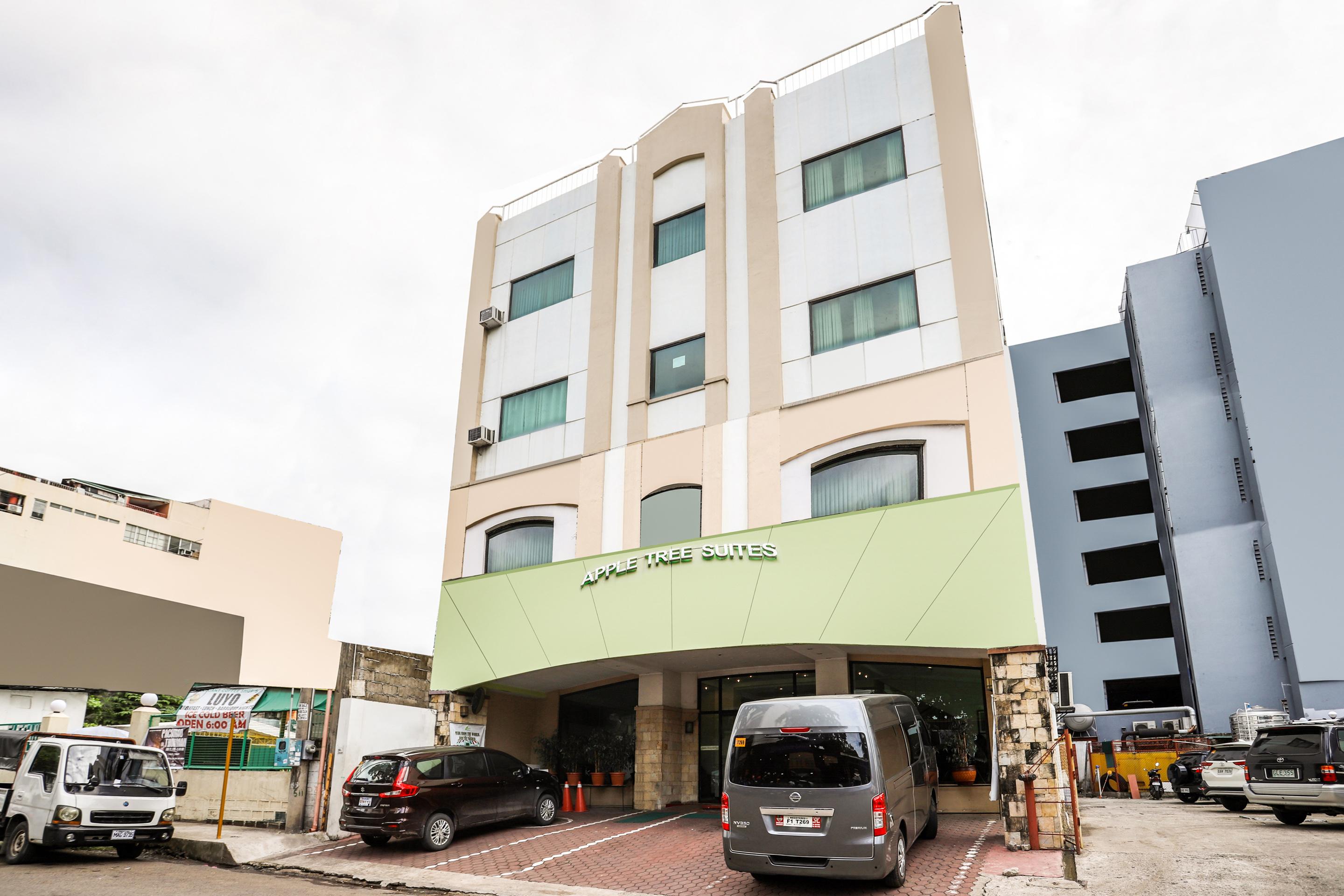 Oyo 210 Apple Tree Suites Cebu Eksteriør bilde
