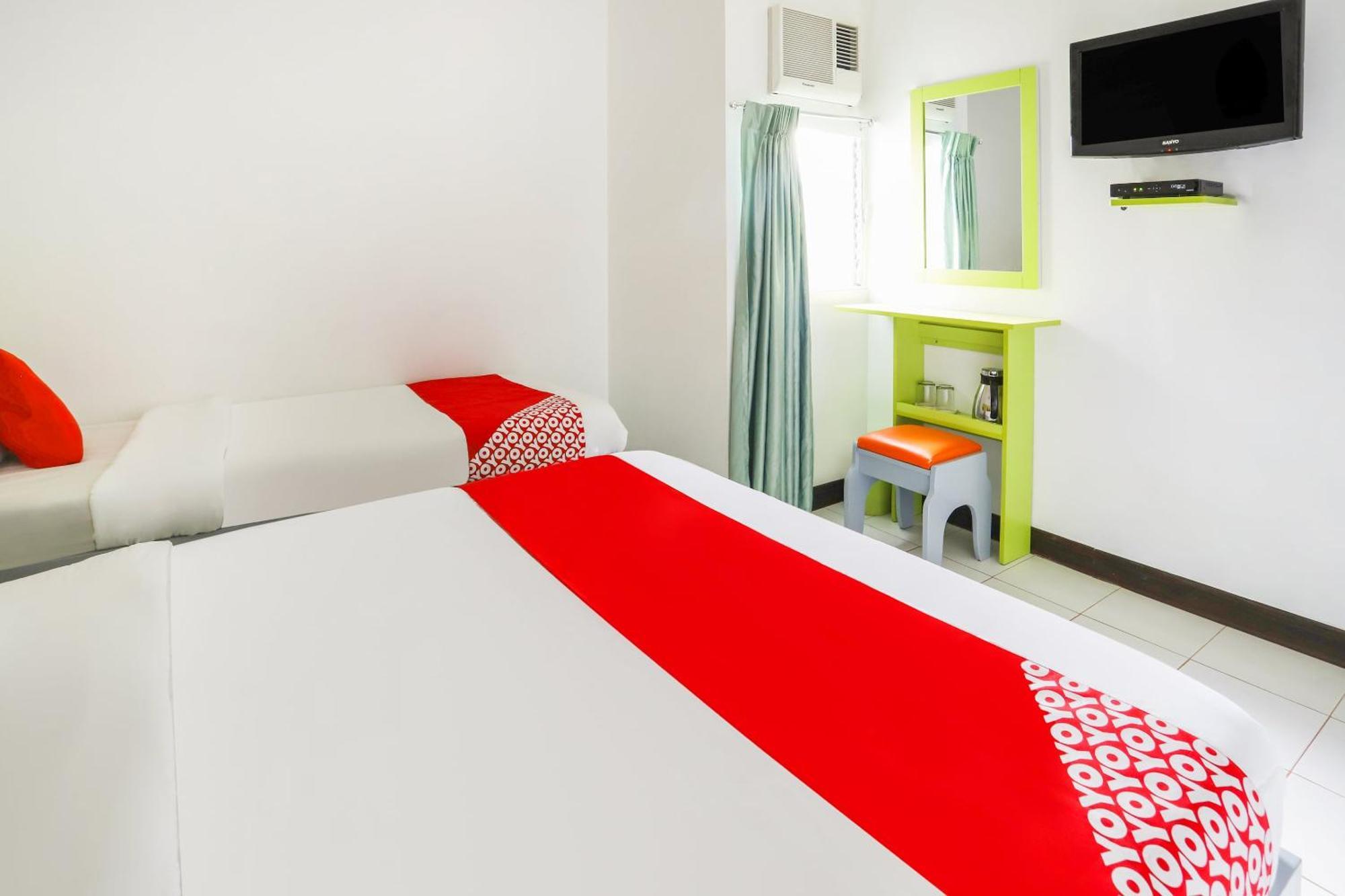 Oyo 210 Apple Tree Suites Cebu Eksteriør bilde