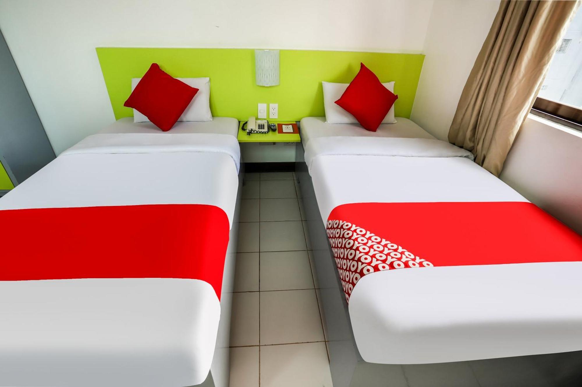 Oyo 210 Apple Tree Suites Cebu Eksteriør bilde