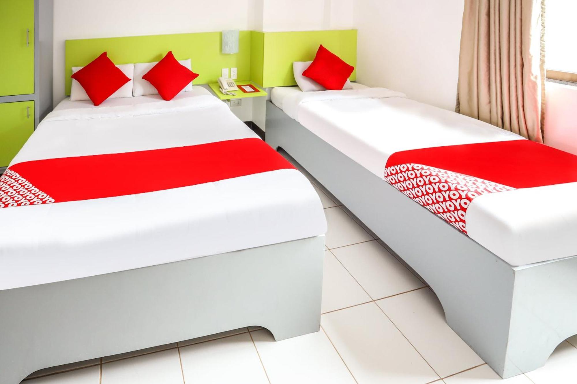 Oyo 210 Apple Tree Suites Cebu Eksteriør bilde