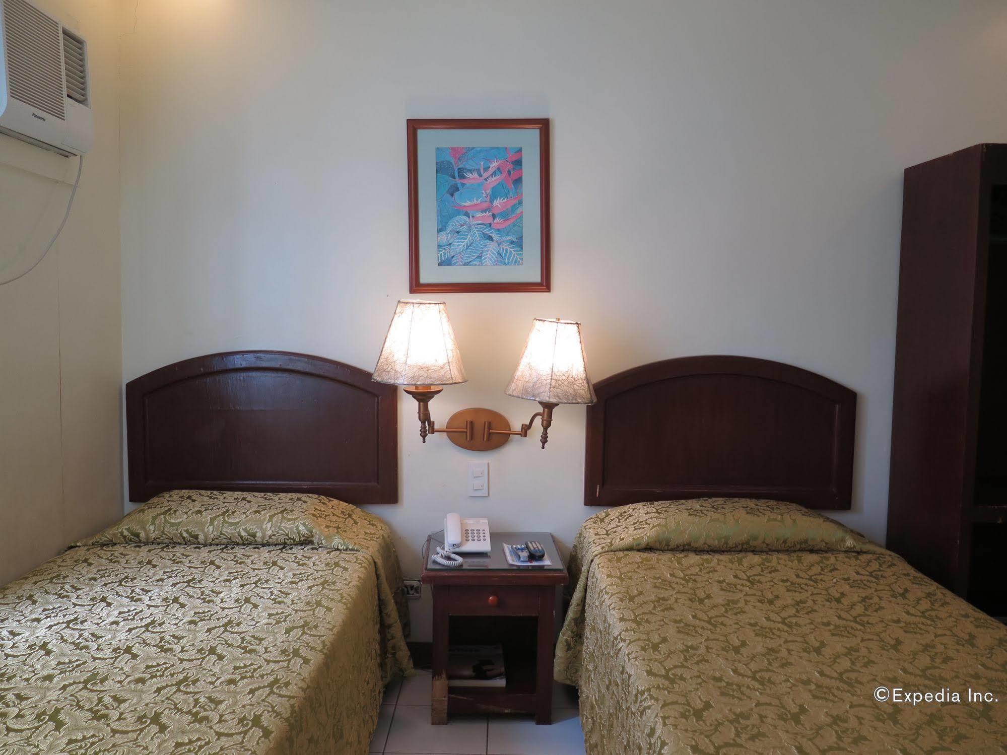 Oyo 210 Apple Tree Suites Cebu Eksteriør bilde
